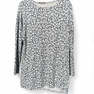 BOMBOM Gray White Leopard Long Sleeve Soft Oversized Tunic Top Women's M/L